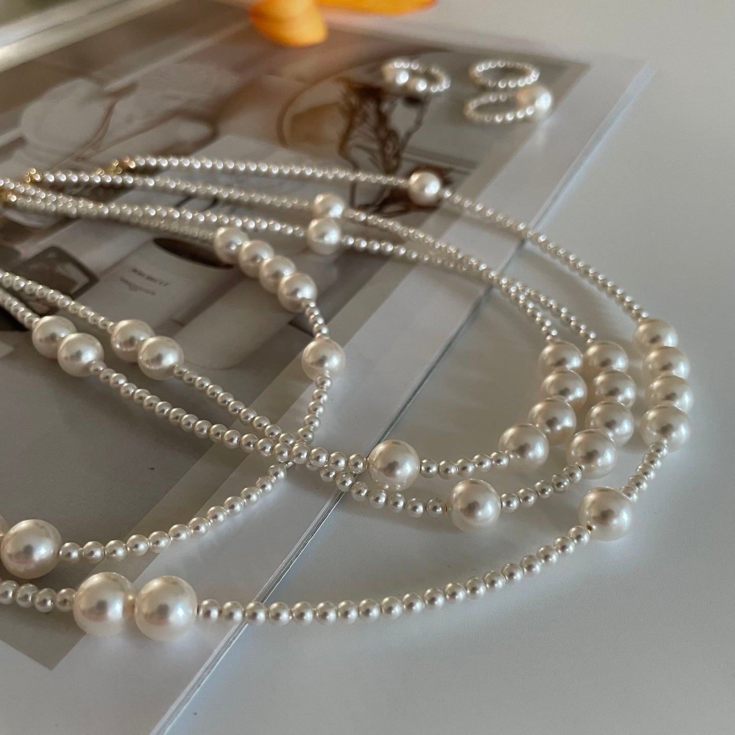 Multi-Size Pearl Necklace