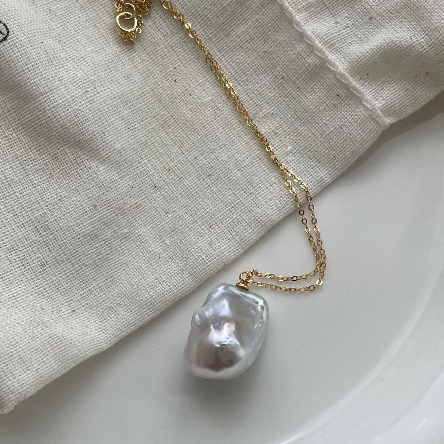 Baroque Pearl Gold Chain Necklace