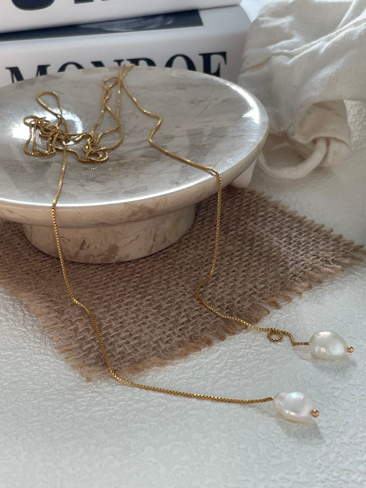 Filament Line Pearl Long Gold Chain Necklace