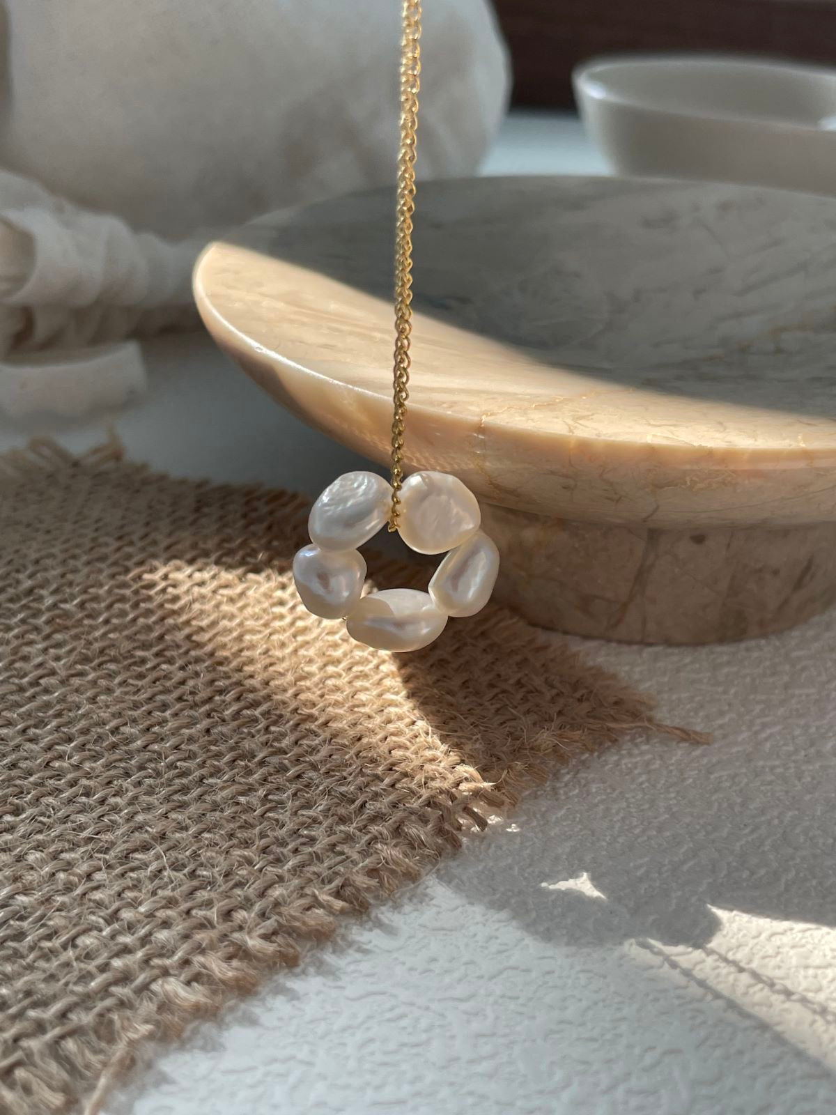 Pearl Circle Gold Chain Necklace