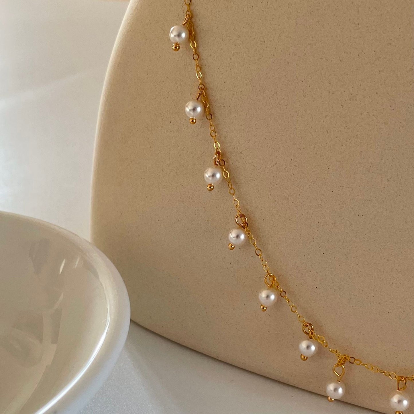 Pearl on Gold Chain Necklace