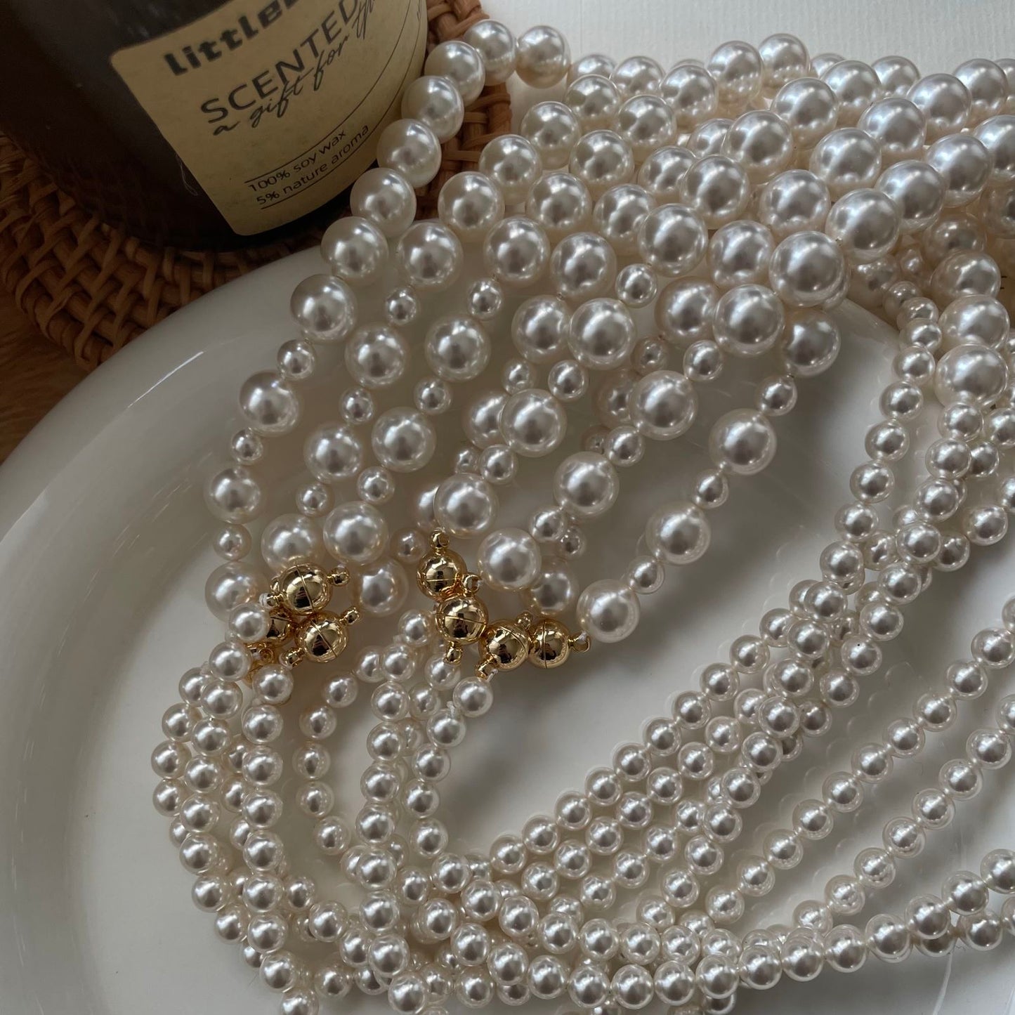 Artificial Pearl Necklace