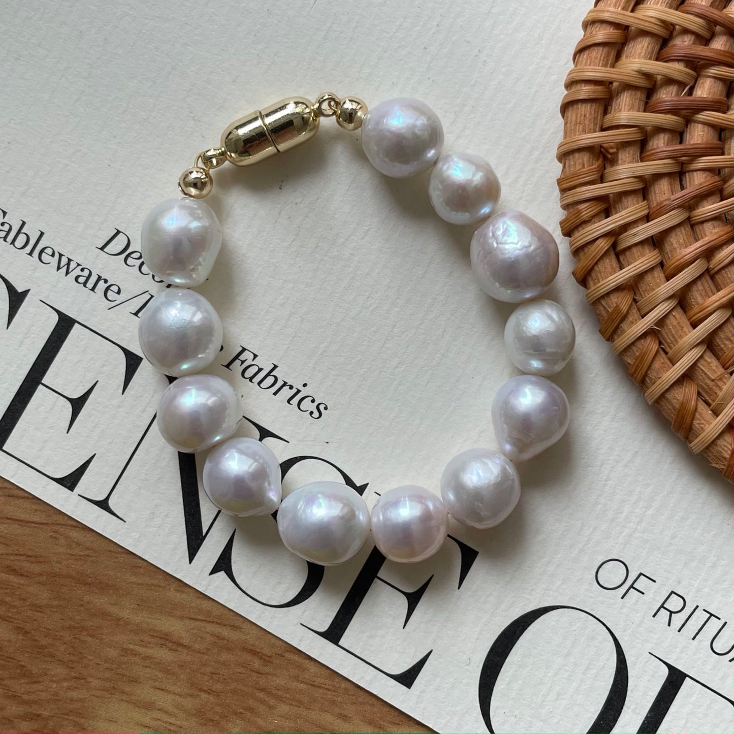 Simple Baroque Pearl Bracelet