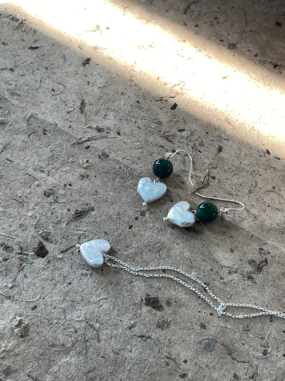 Green Agate and Heart Pearl Earrings