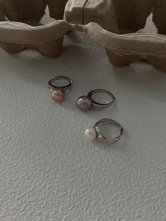 Single Pearl Ring