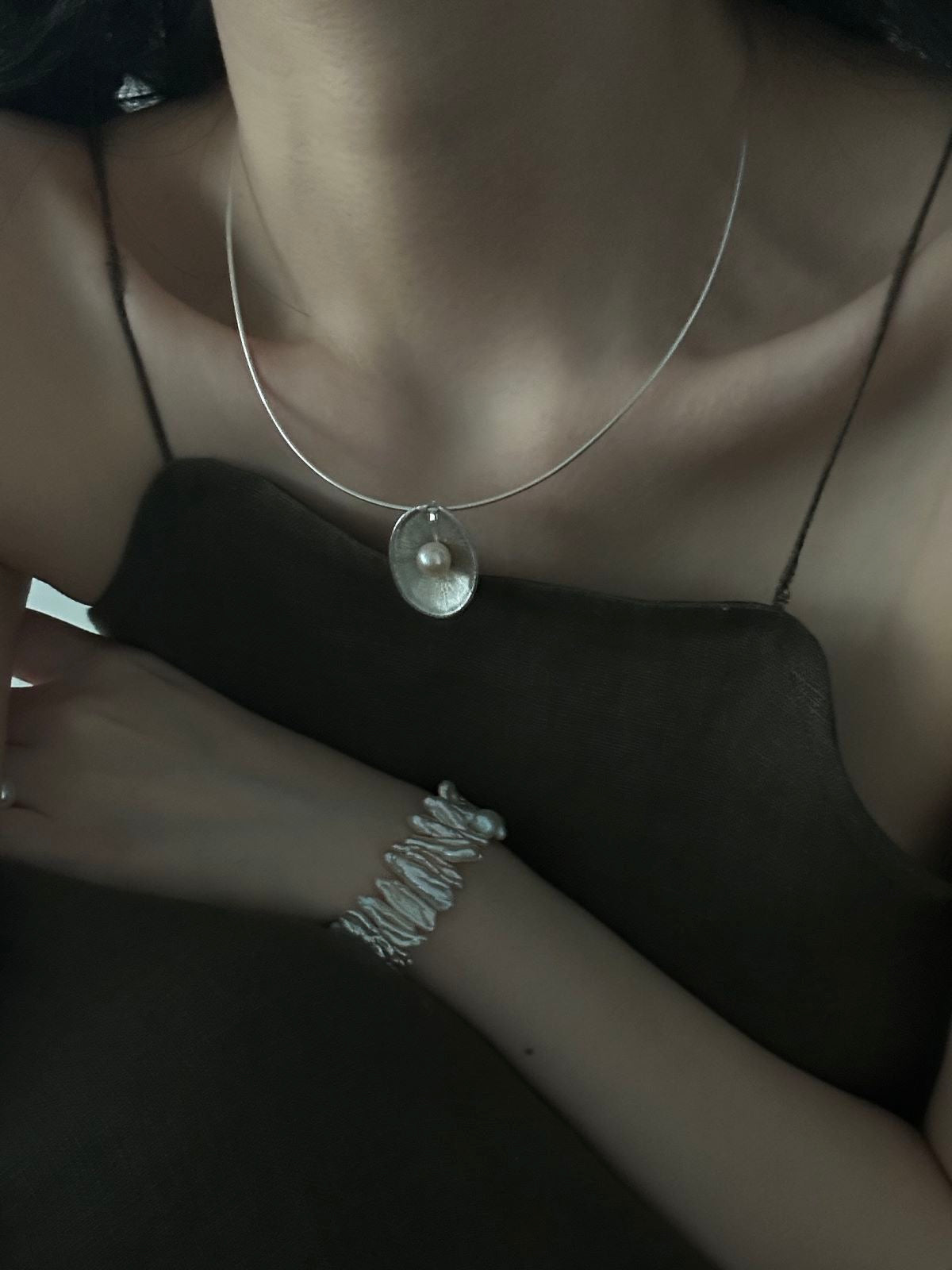 Shell Pearl Necklace for Effortless Elegance