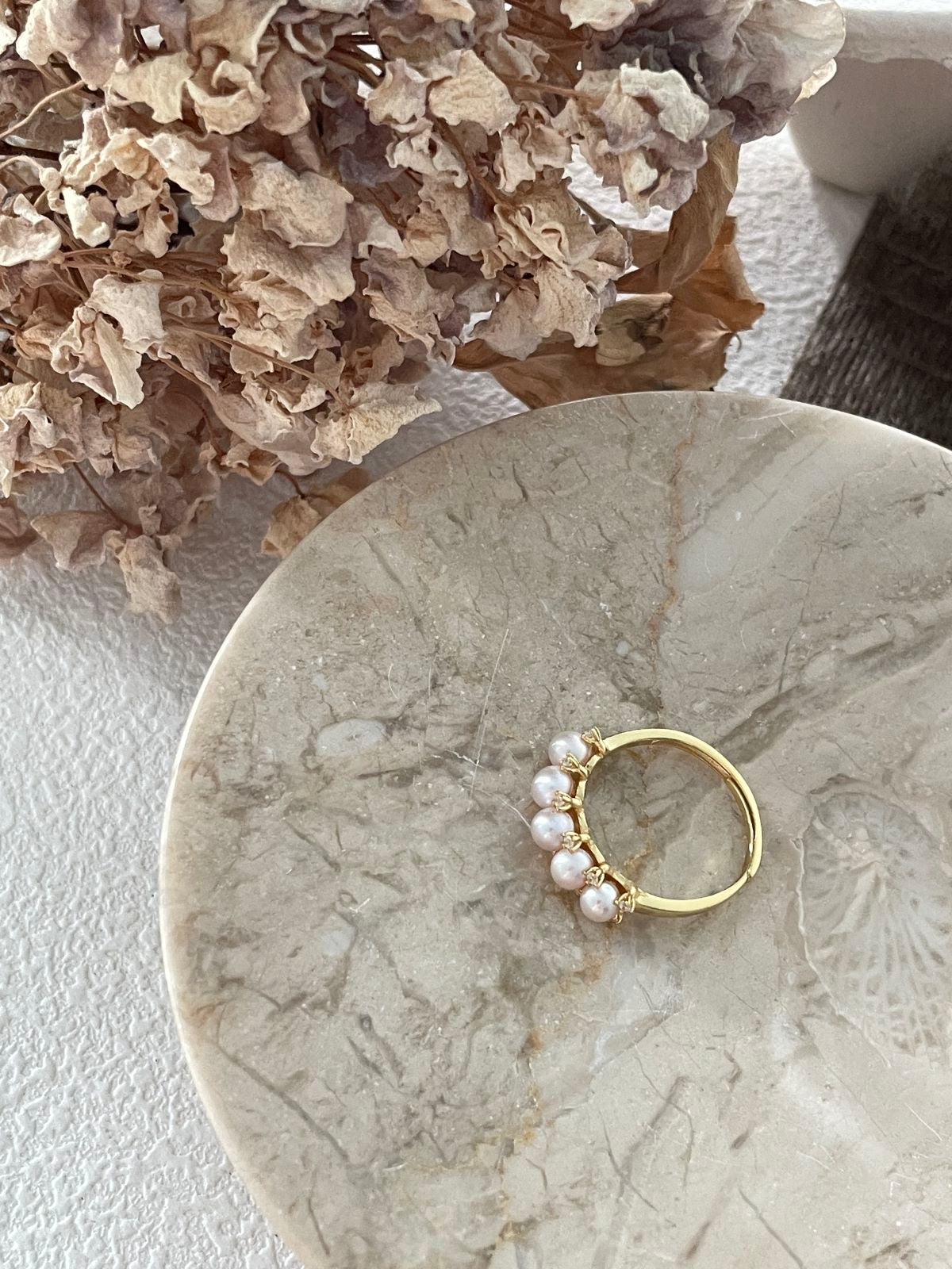 Golden Strand Pearl Ring