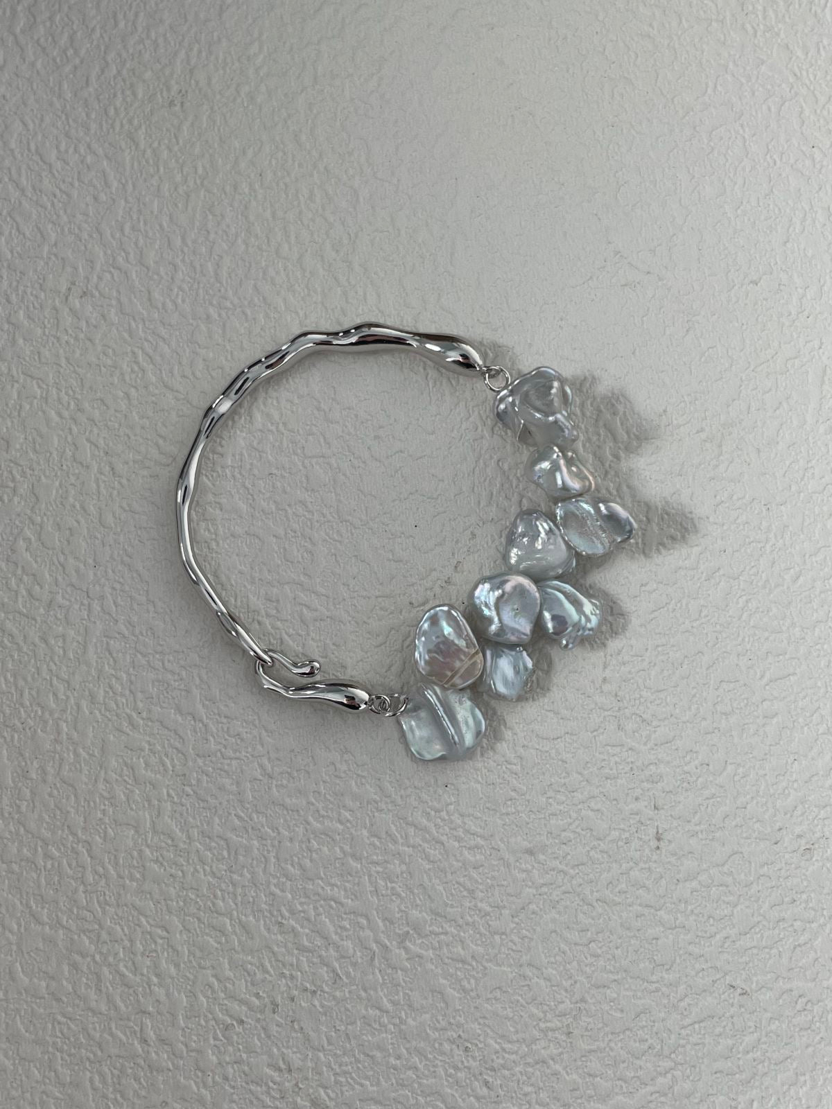 Irregular Pearl Smile Bracelet