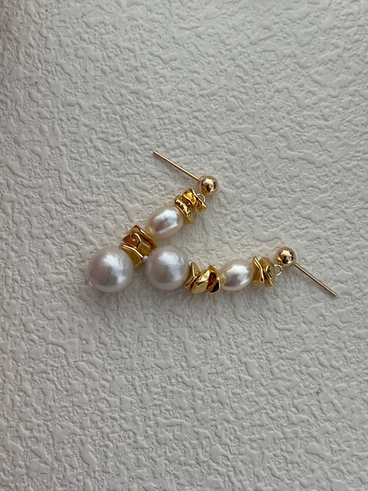 Captivating Sunset Pearl Earrings